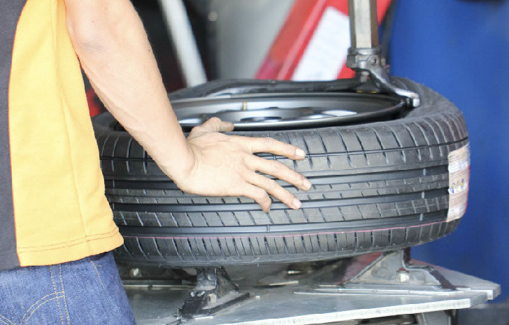 Tires Mounting and Balancing
